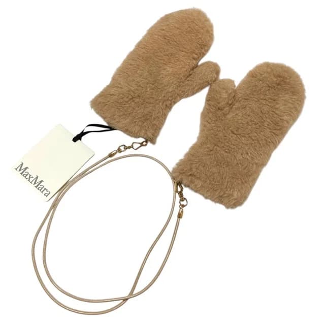 Max Mara Alpaca Cashmere Silk Blend Teddy Bear Mittens Gloves SM Beige in Beige Silk from The Reluxe, photo 1 of 1