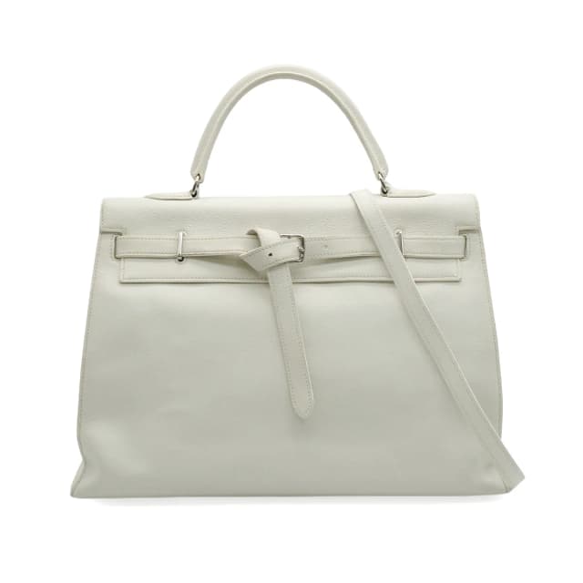 Hermès Kelly Flat 35 White Veau Swift Hand Shoulder Bag 2007 Square K Palladium Hardware in White Swift leather from Luxury Promise, photo 1 of 1