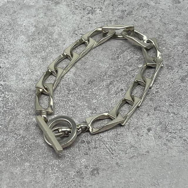 Gucci Figaro Bracelet 925 Sterling Silver Toggle Vintage 19 in Silver from The Reluxe, photo 1 of 1