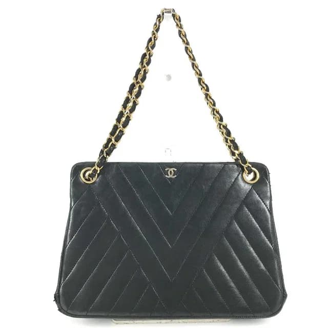 Chanel Shoulder Bag CC Logo Vintage Leather Black in Black Leather from The Reluxe, photo 1 of 1