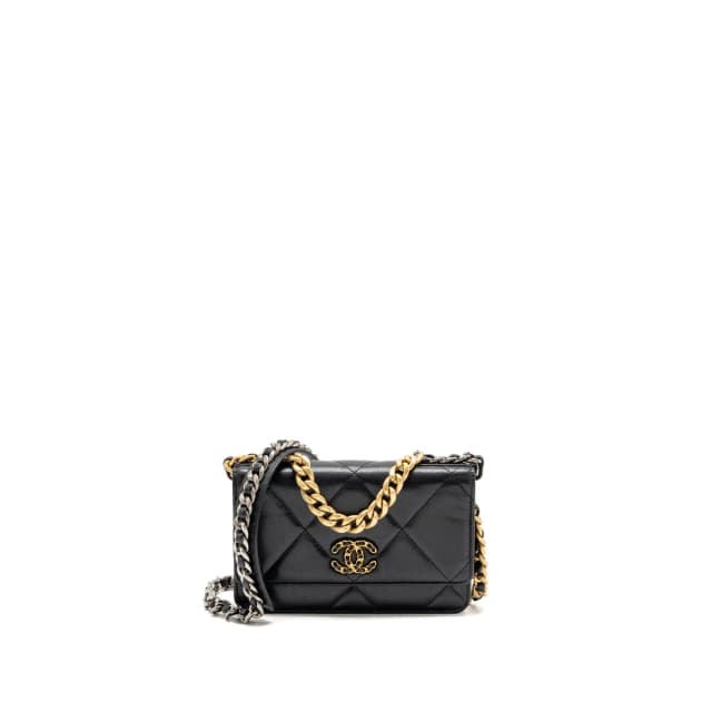 Chanel 19 wallet on chain lambskin black multicolor Hardware in Black Lambskin from EMIER, photo 1 of 1