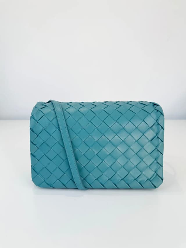 Bottega Veneta Intrecciato Leather Crossbody Bag in Woven leather from Edit Second Hand, photo 1 of 1