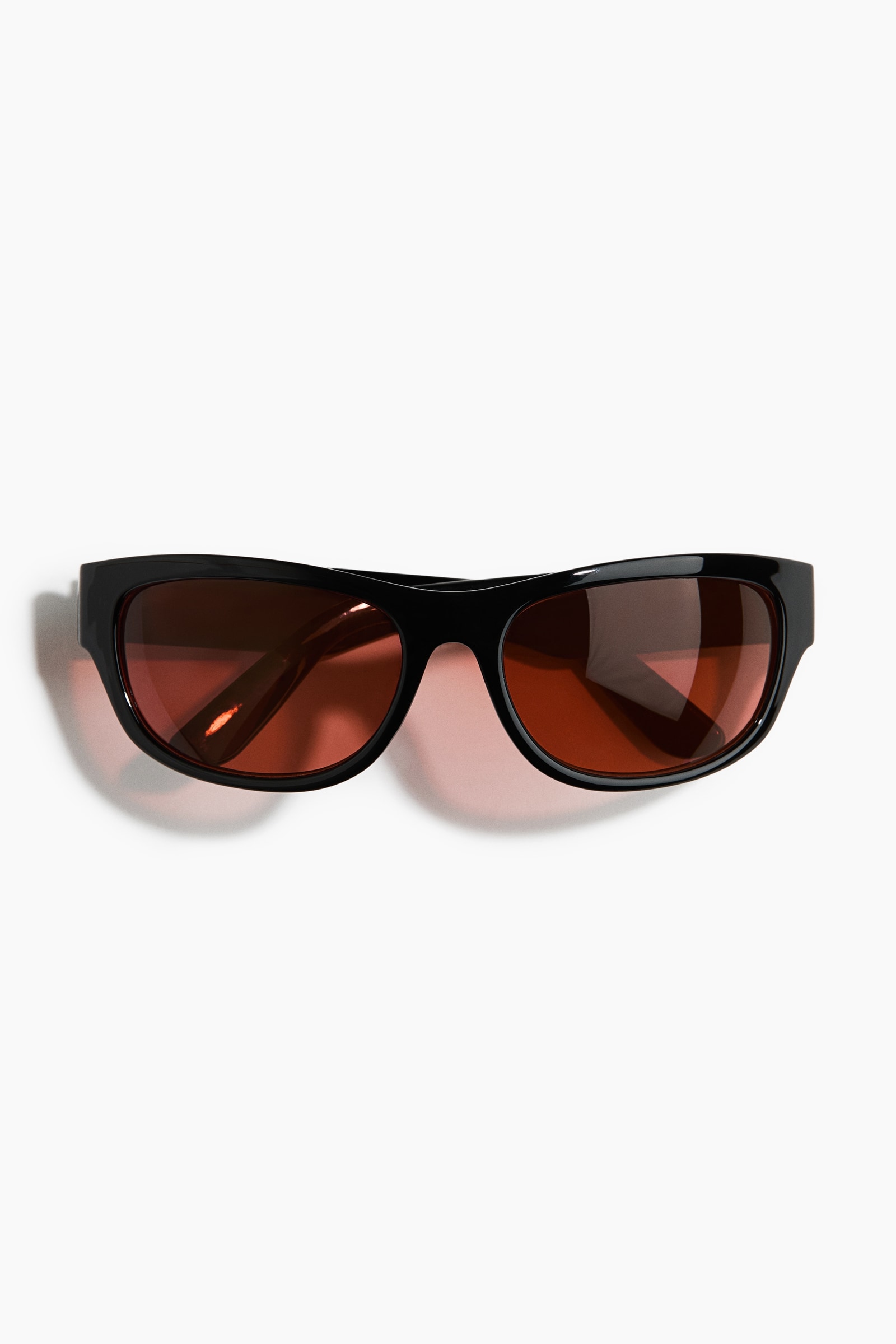 D-Frame Sunglasses, image 1 of 1 from H&M (Canada)