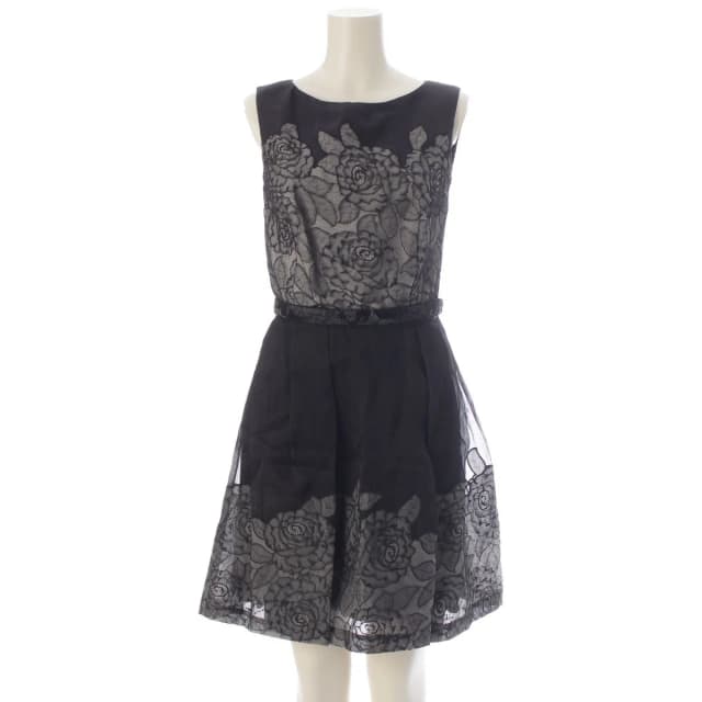 Dior Silk Rose Lace Sleeveless Top Pleats Skirt Set Black Gray White /38 40 in Black Silk from The Reluxe, photo 1 of 1
