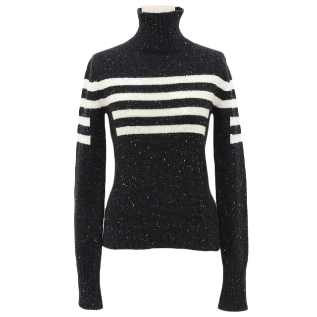 Chanel Sport line border pattern CC mark design knit top #34 gray/ivory from VINTAGE QOO TOKYO, photo 1 of 1