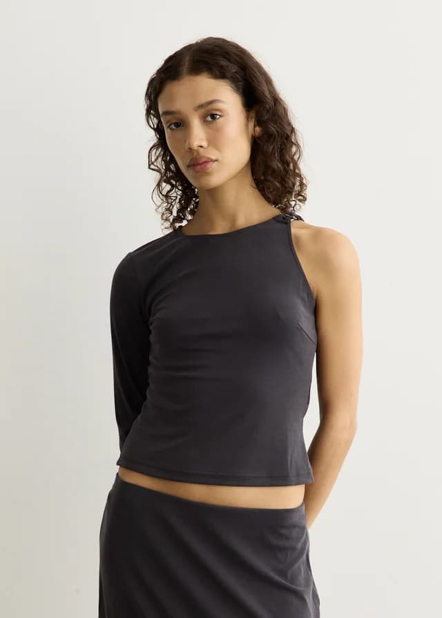 Samsoe Samsoe Sasusanna Top in BLACK, image 1 of 1 from Incu