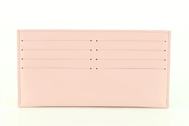 Louis Vuitton Light Pink Leather Long Card Holder Felicie Insert in Pink Leather from Bagriculture, photo 1 of 1