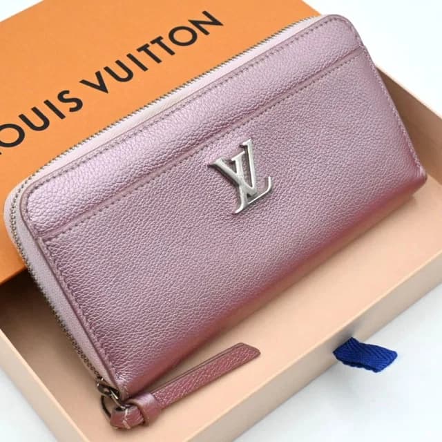 Louis Vuitton Wallet Lockme Zippy Crystal Rose in Pink Leather from The Reluxe, photo 1 of 1