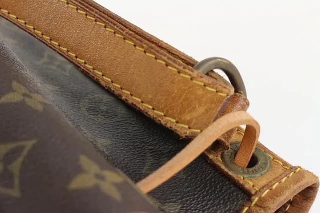 Louis Vuitton Monogram Petit Noe Drawstring Bucket Hobo in Coated canvas from Bagriculture, photo 1 of 1