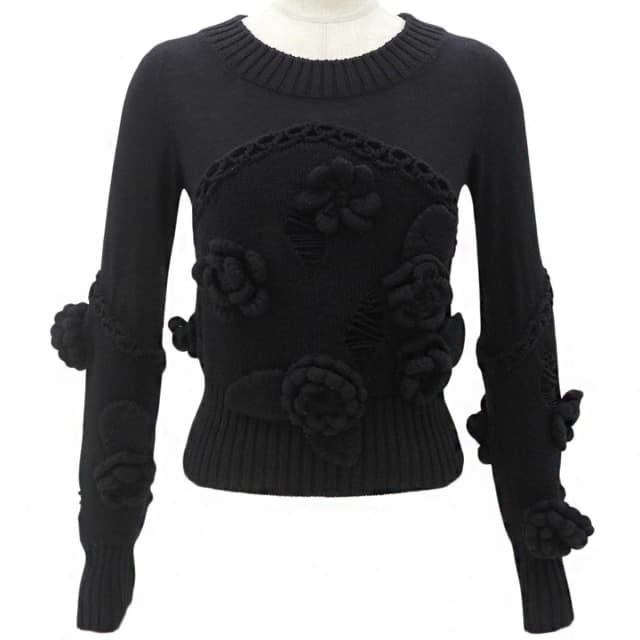 Chanel 2007-made Camellia motif CC mark plate knit top, black from VINTAGE QOO TOKYO, photo 1 of 1