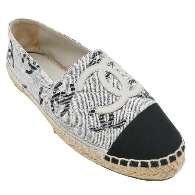 Chanel CC Logo White & Black Printed Canvas Espadrille Flats in Black Canvas from Clotheshorse Anonymous, photo 1 of 1