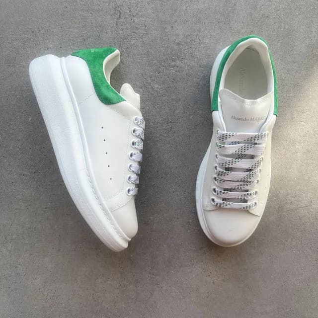 Alexander McQueen ES Sneakers Suede Tab, Green, image 1 of 1 from Cultstatus