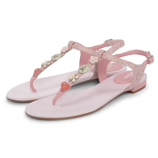 Chanel CC Charms Thong Sandals 37 in Pink Raffia from Blue Spinach, photo 1 of 1