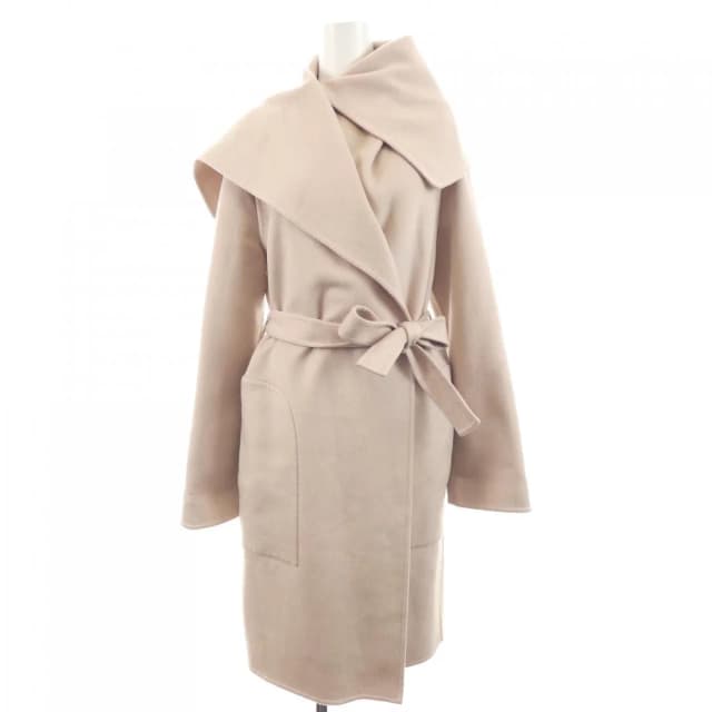 Hermès Coat Pink in Pink Cashmere from The Reluxe, photo 1 of 1