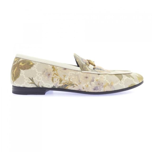 Gucci Sneakers Beige in Beige from The Reluxe, photo 1 of 1