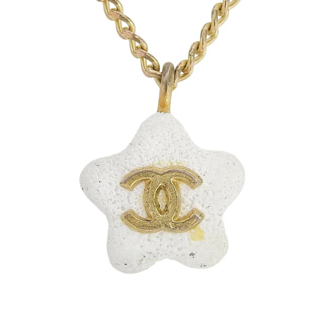 Chanel 2003 production Star Motif CC Mark Necklace Gold from VINTAGE QOO TOKYO, photo 1 of 1
