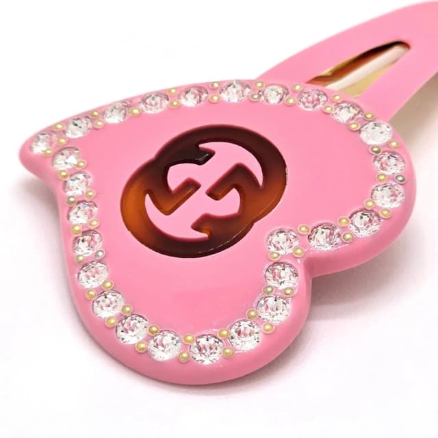 Gucci Interlocking G Heart Hair Clip Width Resin Pink in Pink Resin from The Reluxe, photo 1 of 1