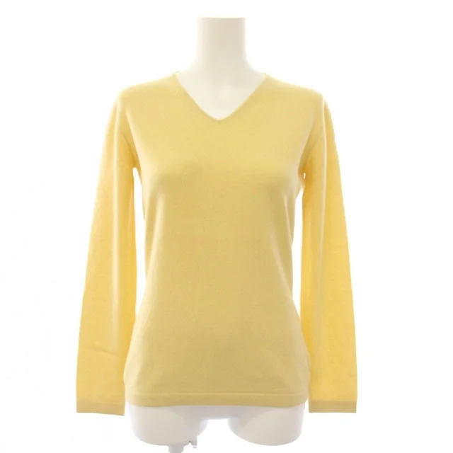 Loro Piana Knit Sweater Long Sleeve V-neck Cashmere Yellow in Yellow Cashmere from The Reluxe, photo 1 of 1