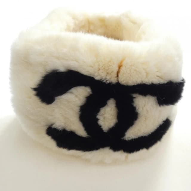 Chanel Scarf White in White from The Reluxe, photo 1 of 1