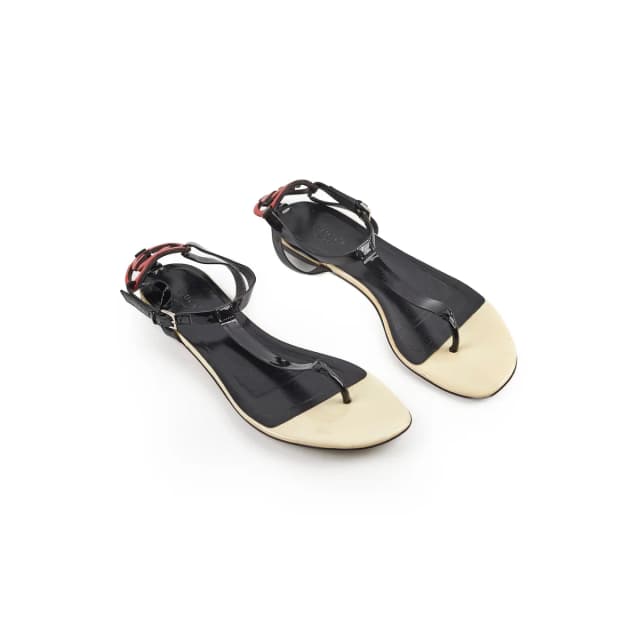 Gucci Vernice Soft GG Sandal 38 in Patent leather from The Purse Affair, photo 1 of 1