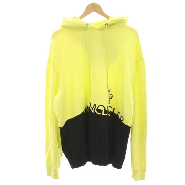 Moncler Maglia Con Cappuccio Hoodie Sweatshirt Pullover Print Long Sleeve XL from The Reluxe, photo 1 of 1
