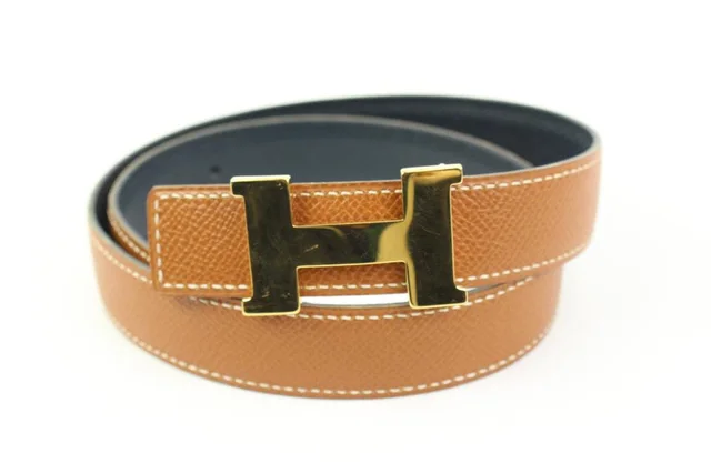 Hermès 24mm Brown x Navy Reveresible H Logo Belt Kit in Brown from Bagriculture, photo 1 of 1