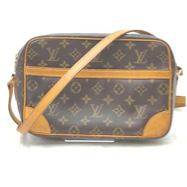 Louis Vuitton Monogram Trocadero Crossbody Bag in Leather from Bagriculture, photo 1 of 1