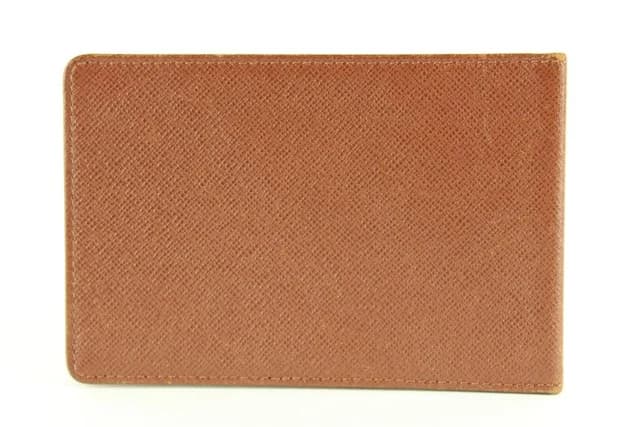 Louis Vuitton Brown Taiga Leather Card Holder ID Wallet Case in Brown Leather from Bagriculture, photo 1 of 1