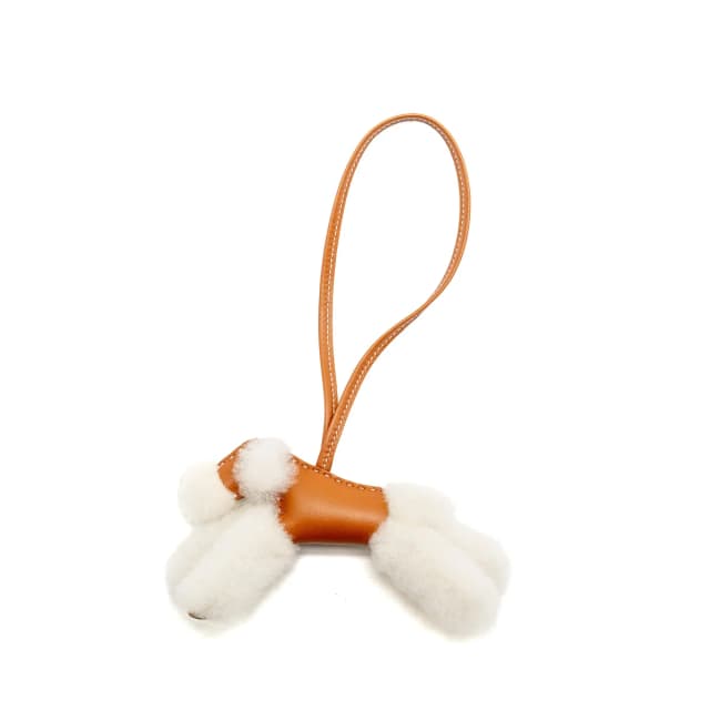 Hermès Budy Shearing Bag Charm Wool / Lambskin Ecru / Gold Stamp K in Gold Lambskin from EMIER, photo 1 of 1
