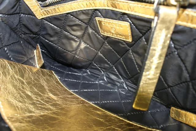 Chanel Votez Coco Gold O-Case Zip Clutch in Gold Leather from Bagriculture, photo 1 of 1