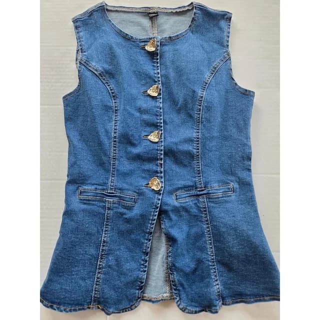 Pomellato Women's Vest - Blue - 4 in blue Denim from Depop, photo 1 of 1
