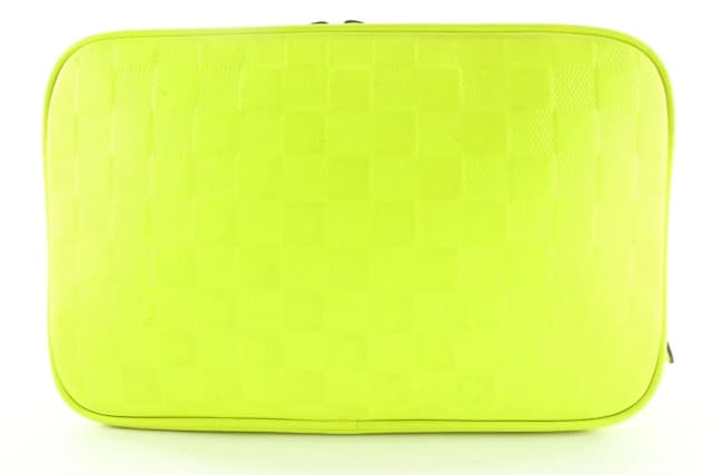 Louis Vuitton Neon Green Damier Infini Leather Trousse Cosmetic Pouch in Green Leather from Bagriculture, photo 1 of 1