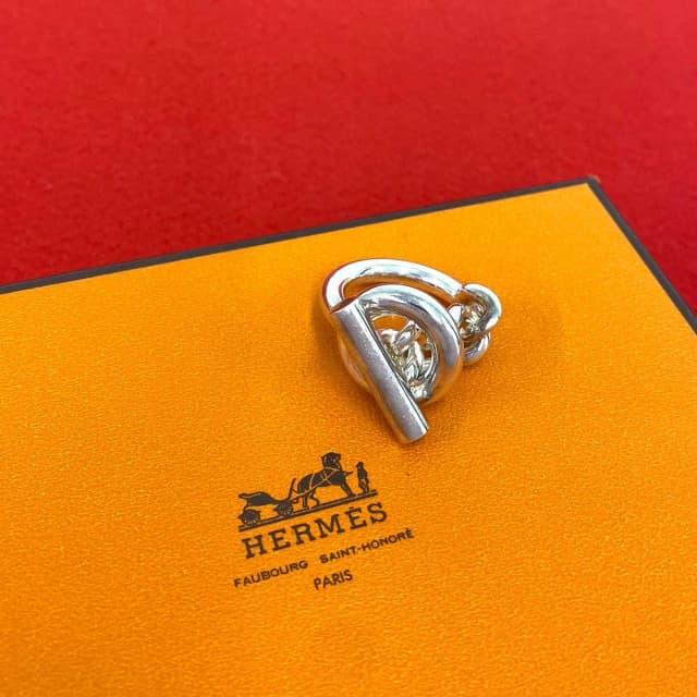 Hermès Croisette Ring 925 Sterling Silver in Silver from The Reluxe, photo 1 of 1