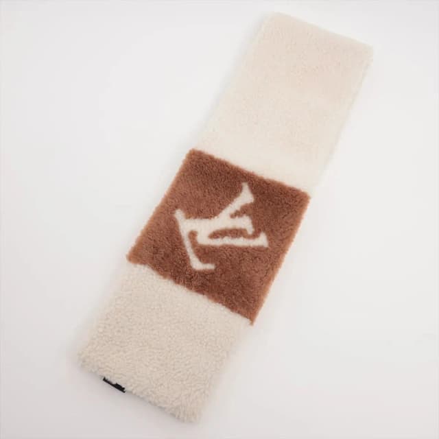 Louis Vuitton Echarpe Neverfreeze Shirred Scarf in Silk from The Reluxe, photo 1 of 1