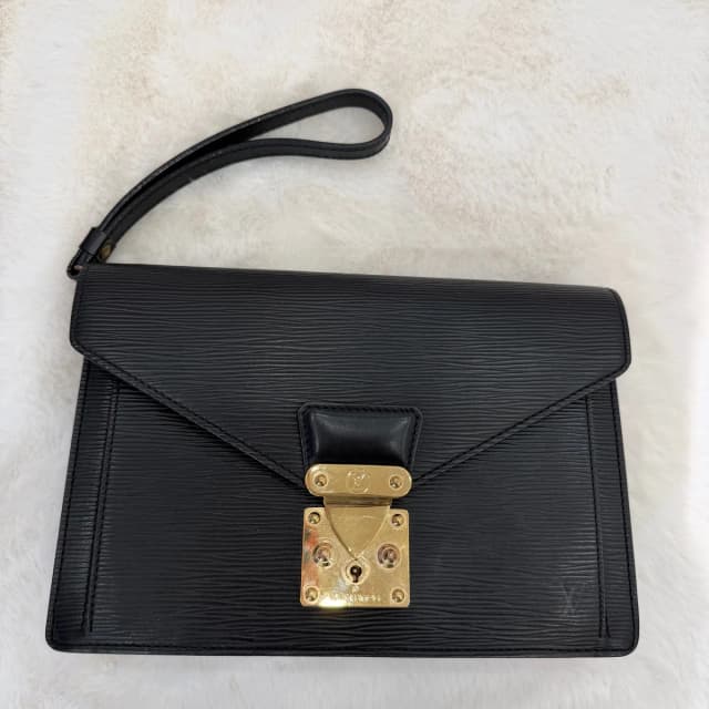 Louis Vuitton Black Epi Dragonne Clutch in Black Leather from SparklesnDreams, photo 1 of 1