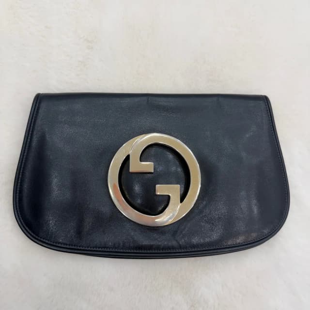 Gucci black/silver interlocking GG Clutch in Black Leather from SparklesnDreams, photo 1 of 1