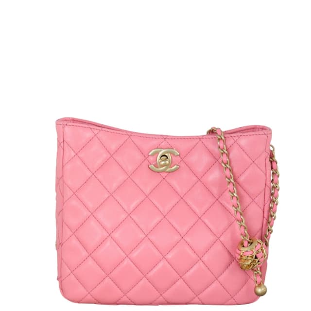 Chanel Pearl Crush Chain Hobo in Lambskin from Luxe.It.Fwd, photo 1 of 1