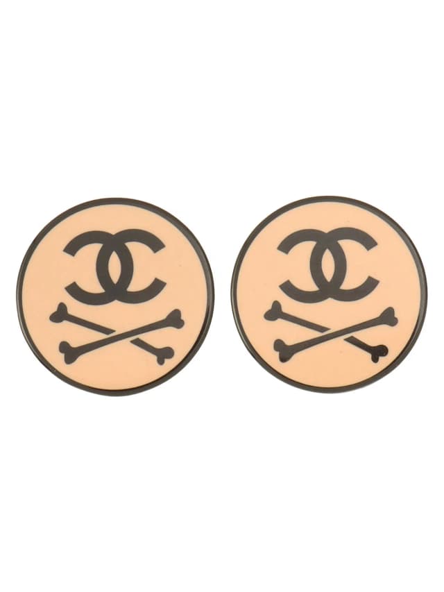 Chanel 2003 made Round Bone CC Mark Earrings Salmon Pink/Black from VINTAGE QOO TOKYO, photo 1 of 1