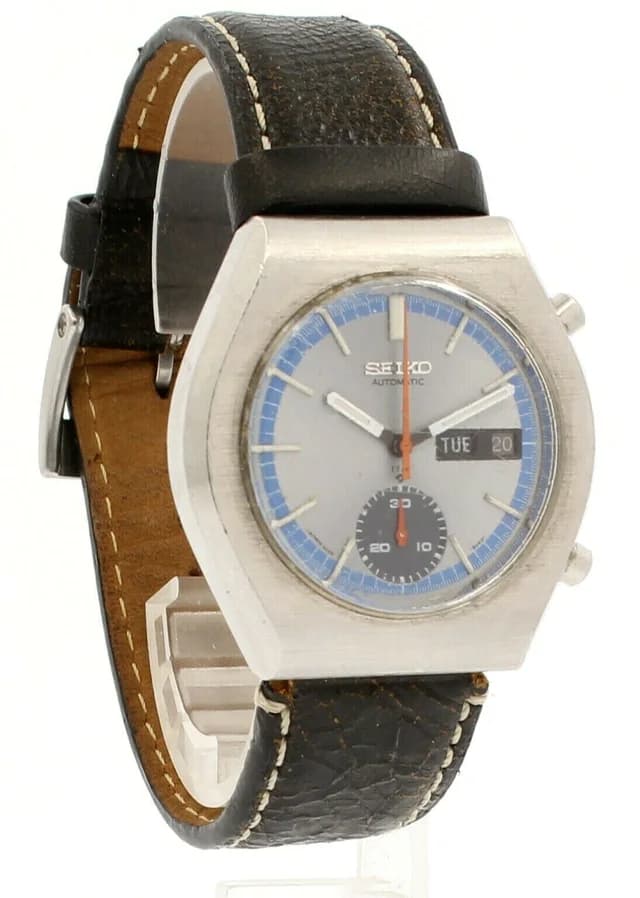 Vintage Automatic Chronograph Men's Watch | Seiko | Buy at in Leather from Truefacet, photo 1 of 1