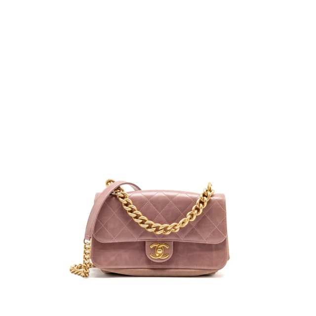 Chanel Paris cosmopolite flap bag aged calfskin dusty pink GHW in Pink Calfskin from EMIER, photo 1 of 1