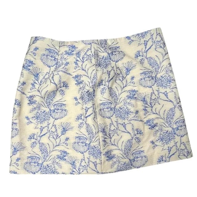 Comtesse Women's Mini Skirt - Blue/Cream - L in blue from Depop, photo 1 of 1
