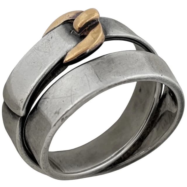Hermès Ceinture Ring Belt Motif 18k Silver Gold in Gold from The Reluxe, photo 1 of 1