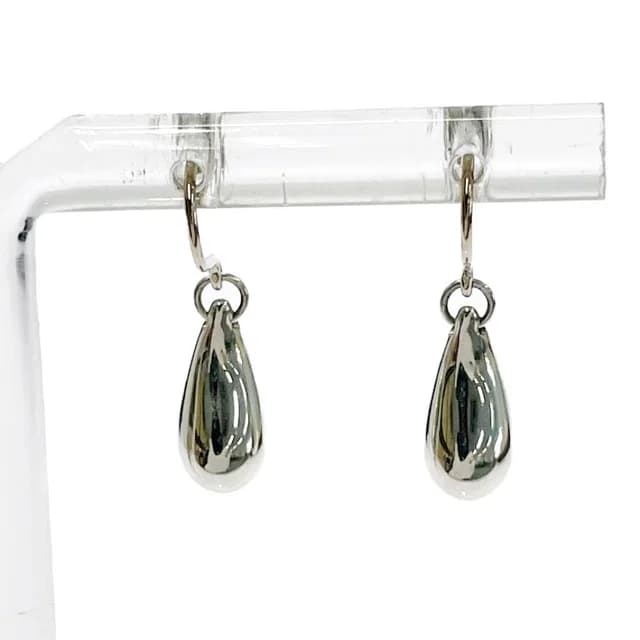 Tiffany & Co. Elsa Peretti Teardrop Earrings in Silver from The Reluxe, photo 1 of 1