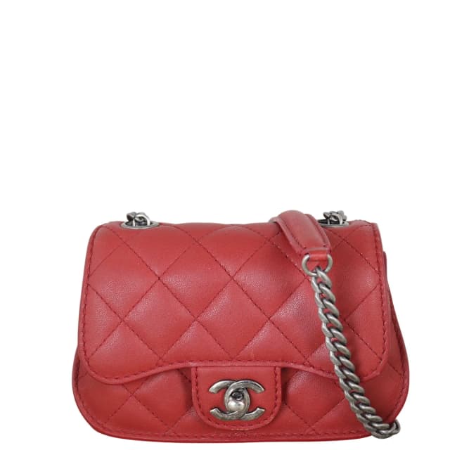 Chanel CC Flap Crossbody Chain Bag in Leather from Luxe.It.Fwd, photo 1 of 1