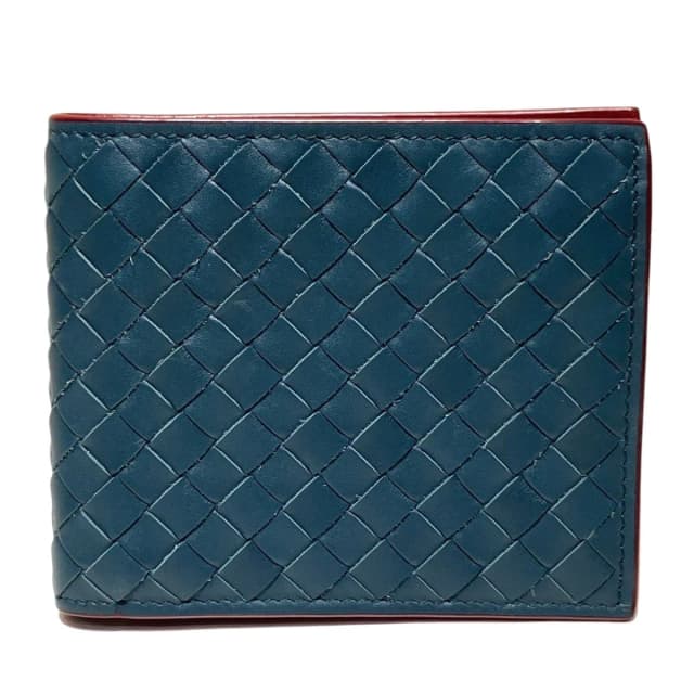 Bottega Veneta Intrecciato Bifold Wallet Leather in Woven leather from The Reluxe, photo 1 of 1