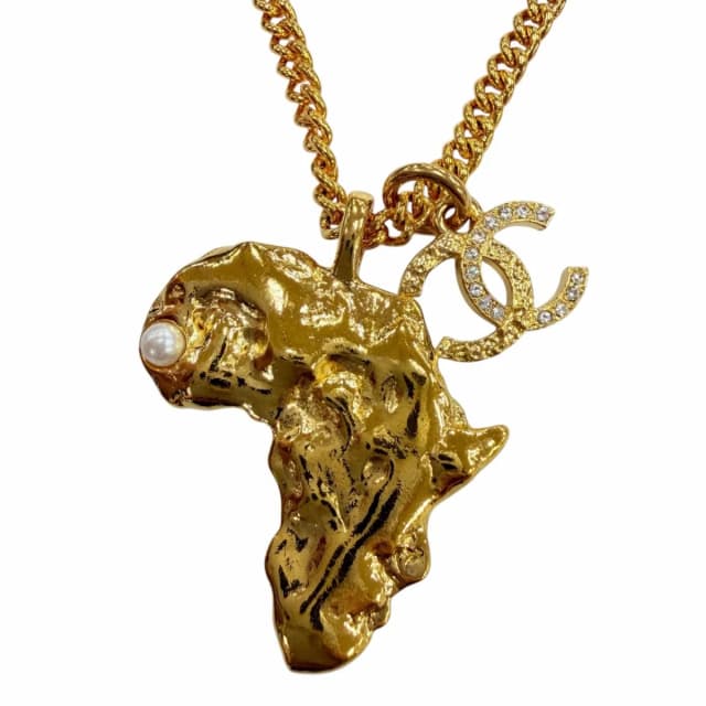 Chanel CC Logo Eco Pearl Rhinestone African Continent Motif Metiers D'art Dakar from The Reluxe, photo 1 of 1