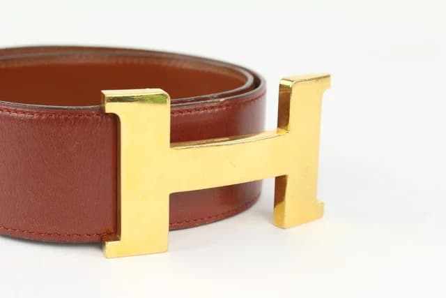 Hermès 42mm H Logo Belt Lit Burgundy x Gold in Burgundy from Bagriculture, photo 1 of 1