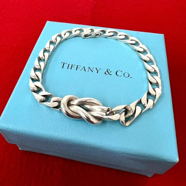 Tiffany & Co. Vintage Center Knot Bracelet 925 Sterling Silver Chain Bangle in Silver from The Reluxe, photo 1 of 1