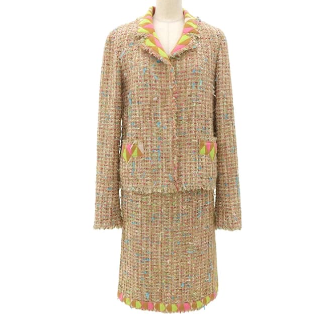 Chanel 2004 production Tweed Logo Button Set Up #42 Beige/Multicolor from VINTAGE QOO TOKYO, photo 1 of 1