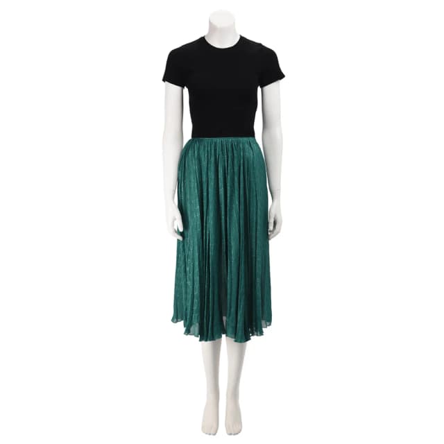 Gucci GG Lame Pleated Skirt IT 36 in Green Silk from Blue Spinach, photo 1 of 1